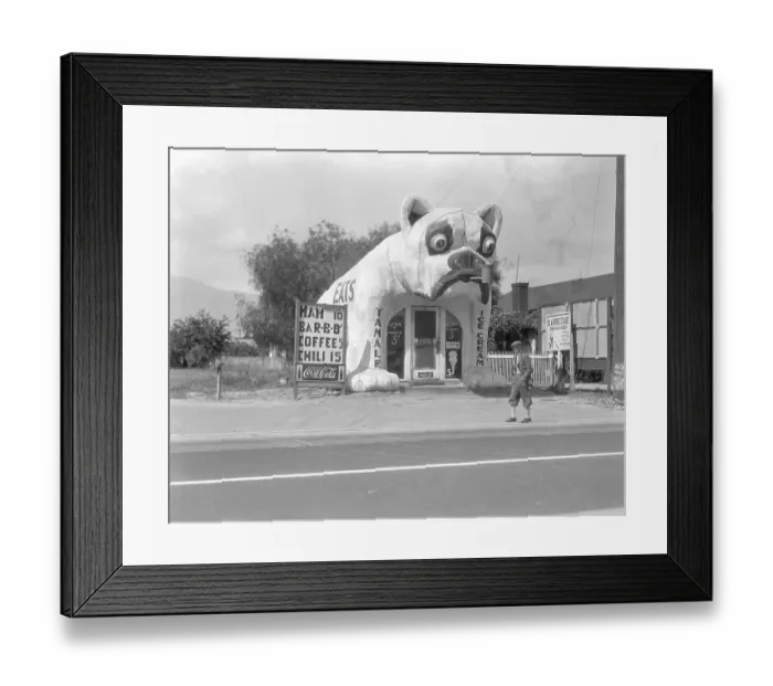 Framed Print : Restaurant Shaped Like Bulldog Framed Print : Restaurant Shaped Like Bulldog