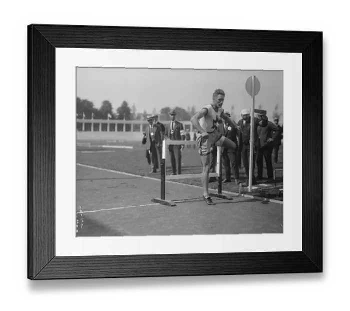 Framed Print : Earl Thomson Jumping over Hurdle Framed Print : Earl Thomson Jumping over Hurdle