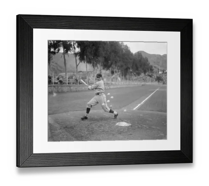 Framed Print : Chicago Cubs Player Kiki Cuyler in Batting Stance Framed Print : Chicago Cubs Player Kiki Cuyler in Batting Stance