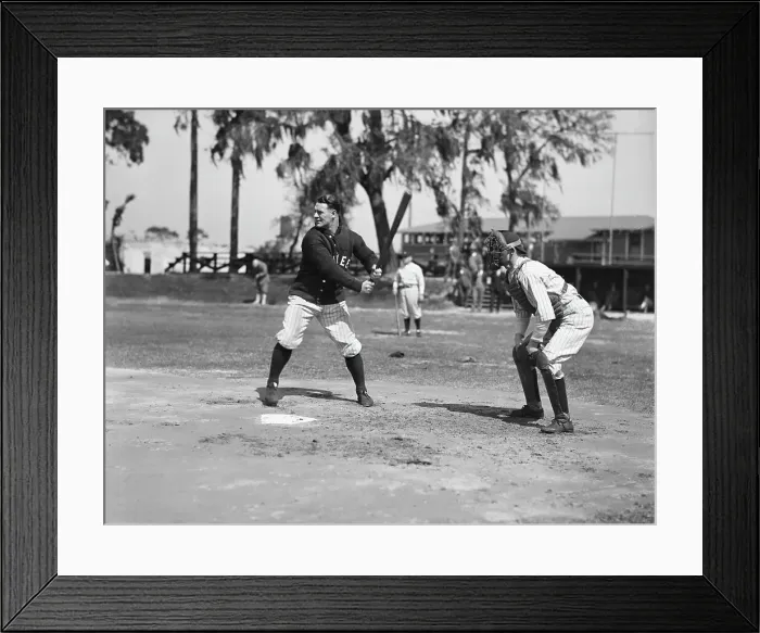 Framed Print : Lou Gehrig Batting Framed Print : Lou Gehrig Batting
