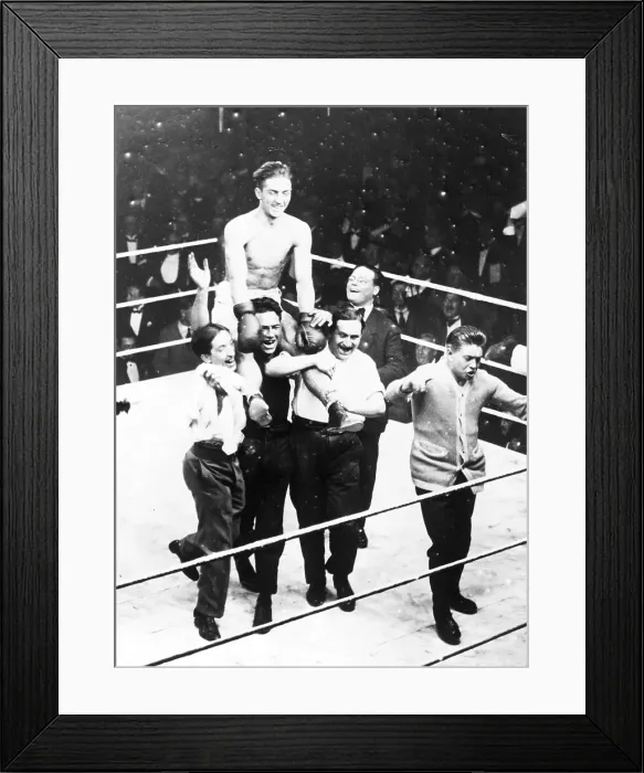 Framed Print : Carpentier on Shoulders in Ring Framed Print : Carpentier on Shoulders in Ring