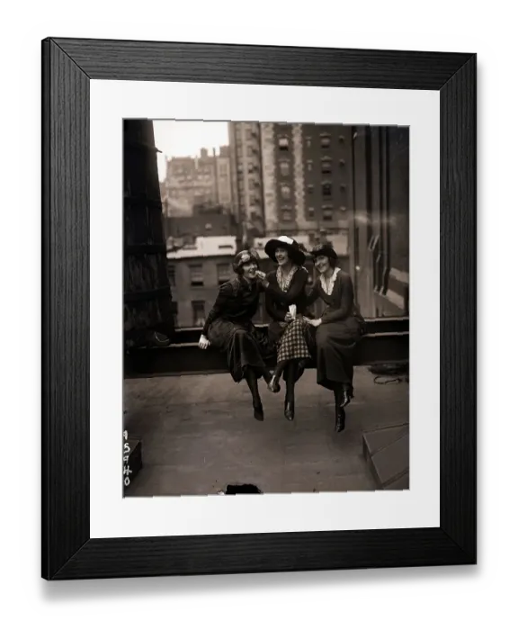 Framed Print : Actress Pickets Pose on Rooftop Framed Print : Actress Pickets Pose on Rooftop