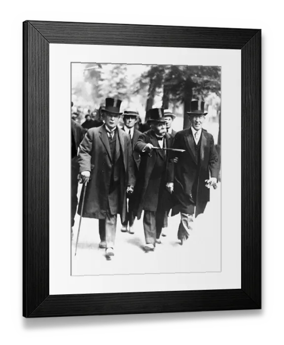 Framed Print : Woodrow Wilson After Signing Peace Treaty Framed Print : Woodrow Wilson After Signing Peace Treaty