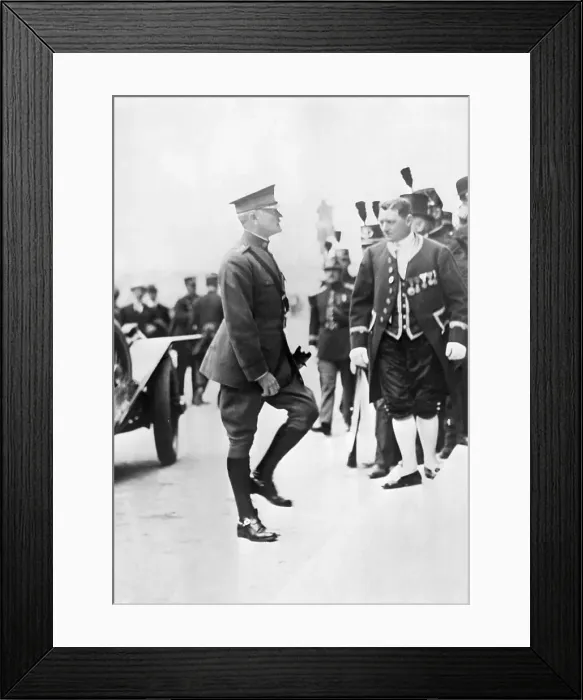 Framed Print : John Pershing Arrives at Versialles Framed Print : John Pershing Arrives at Versialles