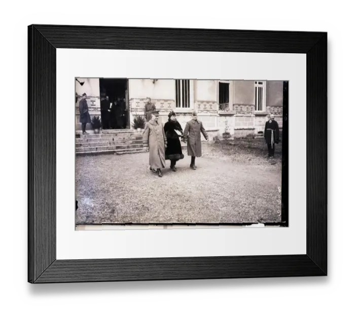 Framed Print : Mrs. Wilson Walking with Guards