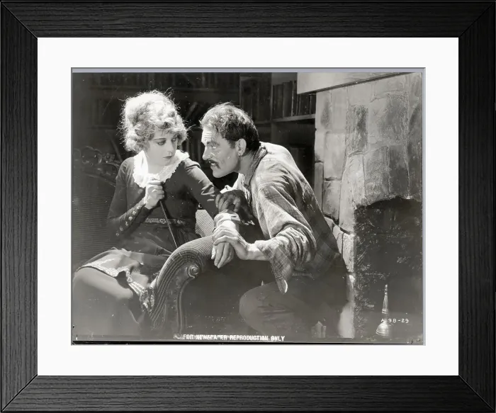 Framed Print : Lon Chaney And Seena Owen Framed Print : Lon Chaney And Seena Owen