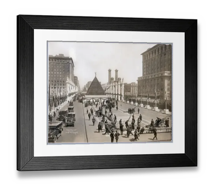 Framed Print : Aerial View Of Park Avenue Framed Print : Aerial View Of Park Avenue