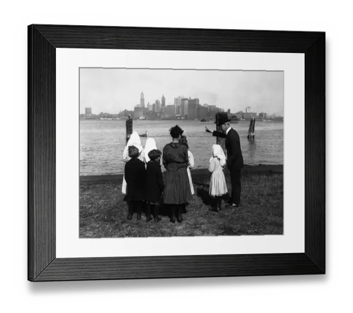 Framed Print : Tour guide showing children (8-9) around city Framed Print : Tour guide showing children (8-9) around city