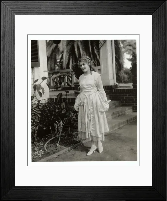 Framed Print : Mary Pickford Wearing White Dress Framed Print : Mary Pickford Wearing White Dress