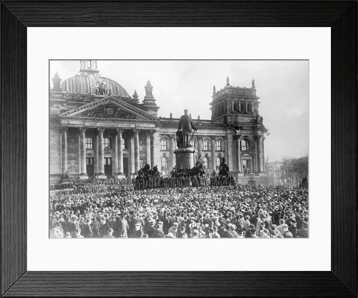 Framed Print : Crowd In Front Of Reichstag Building Framed Print : Crowd In Front Of Reichstag Building