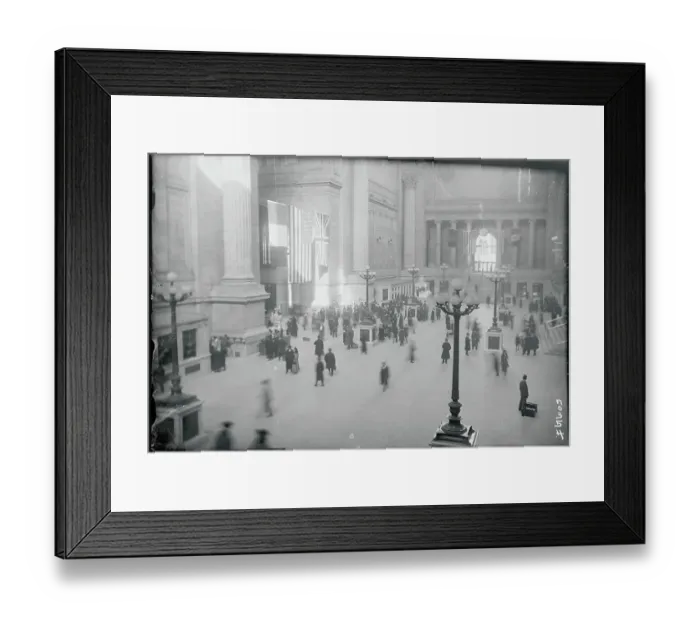 Framed Print : Interior View of Pennsylvania Station Framed Print : Interior View of Pennsylvania Station