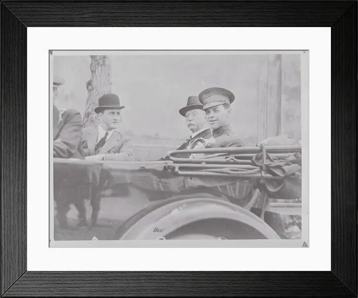 Framed Print : Dignitaries En Route to Russia Framed Print : Dignitaries En Route to Russia
