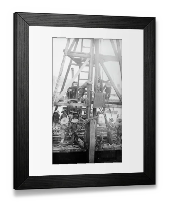 Framed Print : Chinese Workers Using Small Engine Framed Print : Chinese Workers Using Small Engine