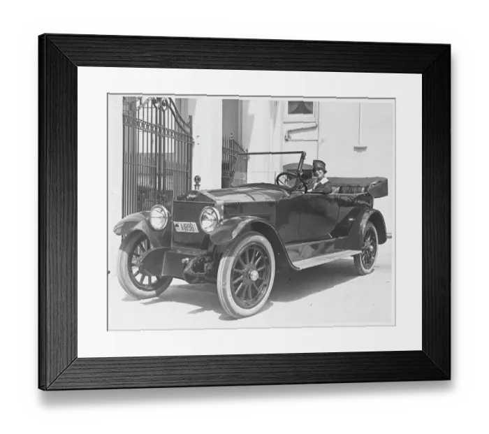 Framed Print : Olive Thomas Posing in Car Framed Print : Olive Thomas Posing in Car