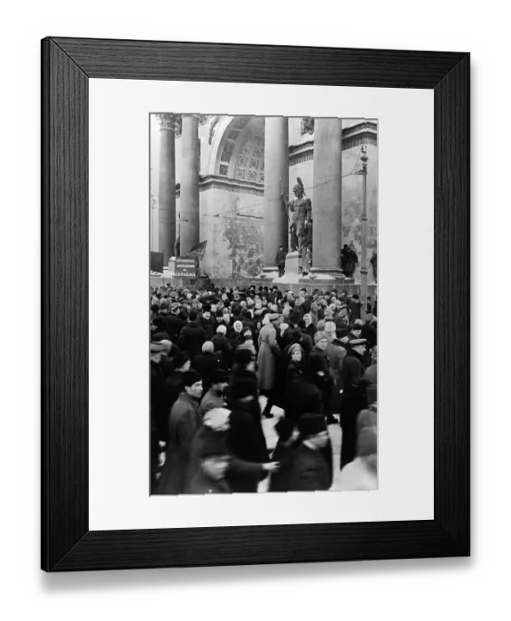 Framed Print : Bolsheviks Rally Around Triumphal Arch Framed Print : Bolsheviks Rally Around Triumphal Arch