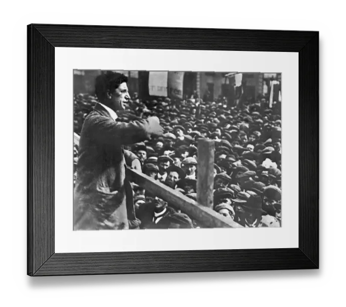 Framed Print : Sinn Fein Leader Eamon de Valera Speaking Framed Print : Sinn Fein Leader Eamon de Valera Speaking