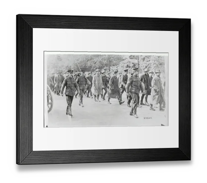 Framed Print : Irish Prisoners Being Taken During Sinn Fein Revolt in Dublin Framed Print : Irish Prisoners Being Taken During Sinn Fein Revolt in Dublin