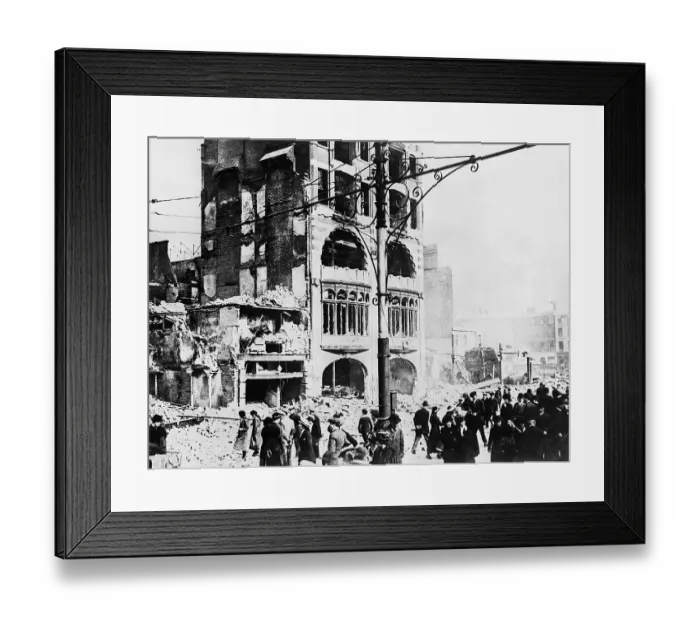 Framed Print : Dublin in Ruins After Easter Revolt Framed Print : Dublin in Ruins After Easter Revolt