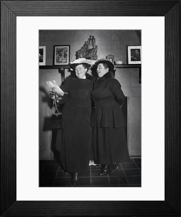 Framed Print : Elsa Maxwell and Marie Dressler Looking over Suffrage Operetta