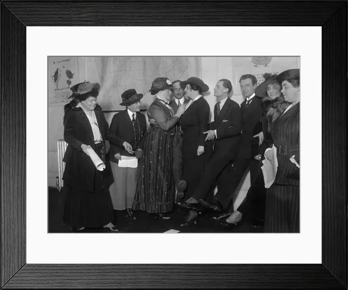 Framed Print : Author Alva Belmont Attending Suffragist Fundraiser Framed Print : Author Alva Belmont Attending Suffragist Fundraiser