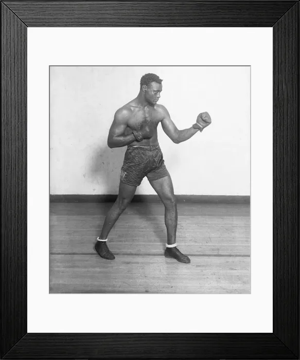 Framed Print : Harry Wills in Boxing Stance Framed Print : Harry Wills in Boxing Stance