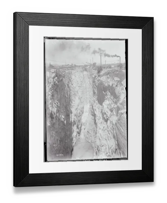 Framed Print : Rockland Lime Rock Cobb Quarry Framed Print : Rockland Lime Rock Cobb Quarry
