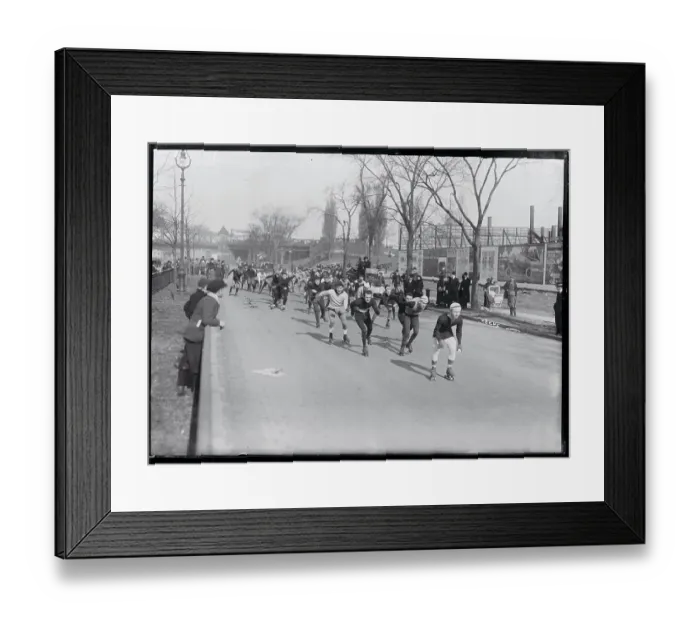 Framed Print : Roller Skaters in Action Framed Print : Roller Skaters in Action