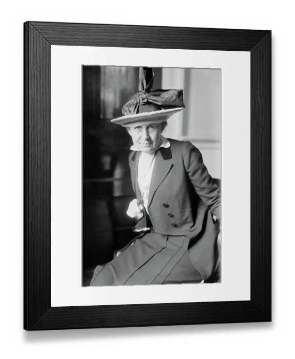 Framed Print : Ida Tarbell on Stand at New York City Hall Framed Print : Ida Tarbell on Stand at New York City Hall