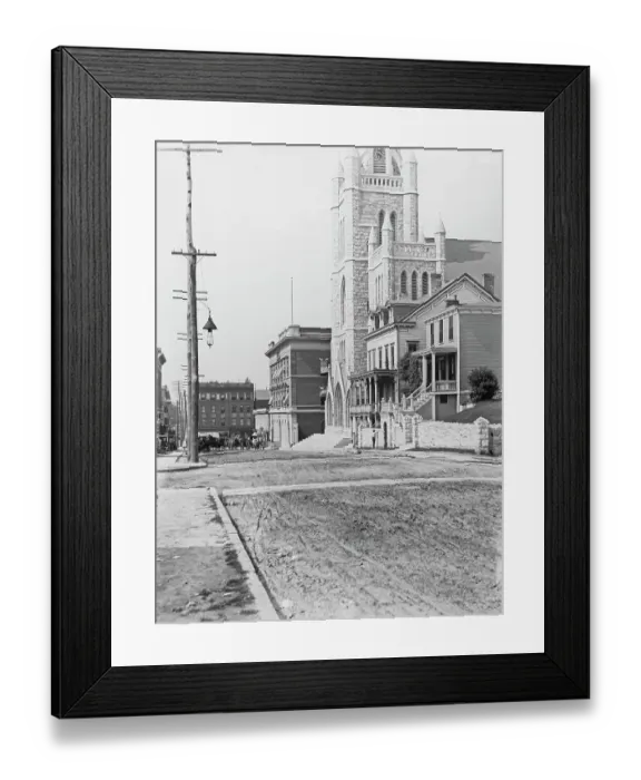 Framed Print : Tremont Baptist Church, Bronx, NYC Framed Print : Tremont Baptist Church, Bronx, NYC