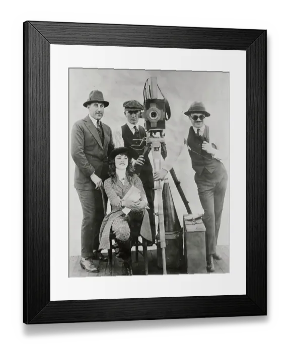 Framed Print : Betty Compson and Frank O'Neale Shooting Film Framed Print : Betty Compson and Frank O'Neale Shooting Film