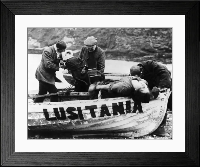 Framed Print : Passengers Feigning Shock Framed Print : Passengers Feigning Shock