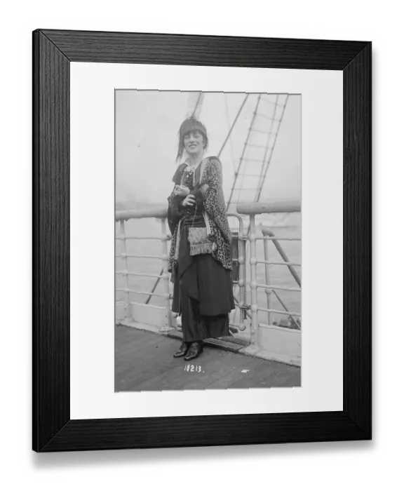 Framed Print : Evelyn Nesbit Thaw Framed Print : Evelyn Nesbit Thaw