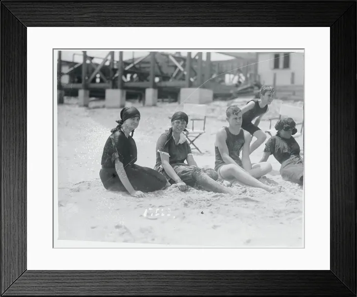 Framed Print : Beach Goers