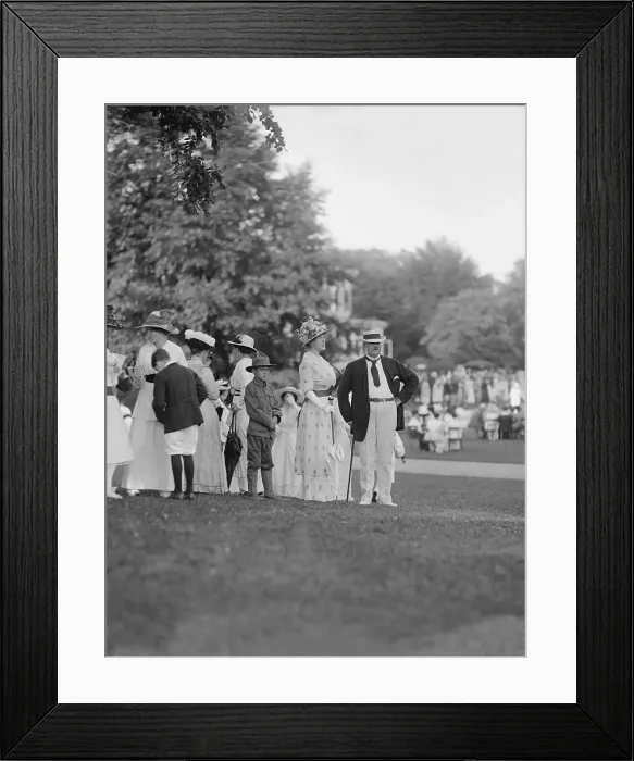 Framed Print : Portrait of Suffragette Elsie French Vanderbilt