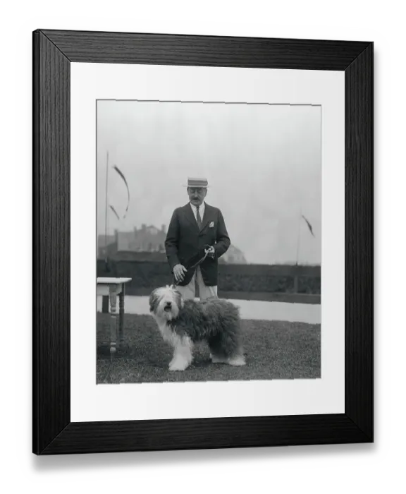 Framed Print : John Drew with Sandy Point Watch Lass Framed Print : John Drew with Sandy Point Watch Lass