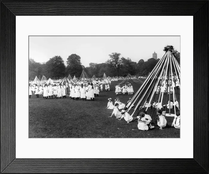 Framed Print : Schoolgirls in May Day Festival