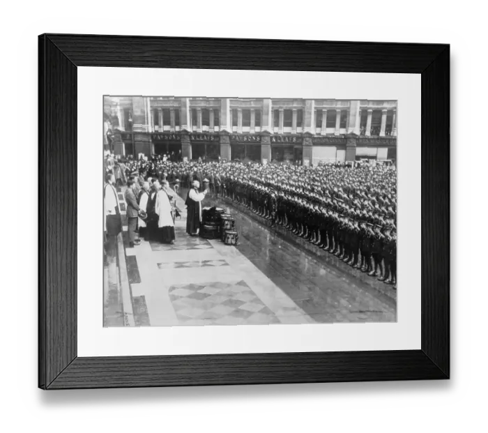 Framed Print : Bishop Blessing British Troops in London Framed Print : Bishop Blessing British Troops in London