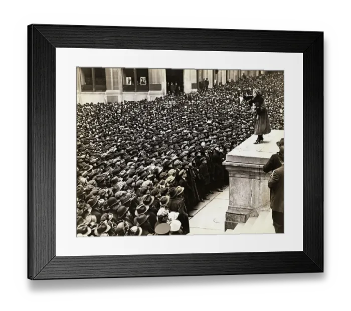 Framed Print : Mary Pickford Sells Liberty Loans During World War I Framed Print : Mary Pickford Sells Liberty Loans During World War I