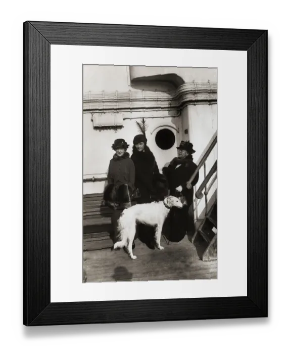 Framed Print : Elsie de Wolfe with Anne Morgan and Elizabeth Marbury Framed Print : Elsie de Wolfe with Anne Morgan and Elizabeth Marbury