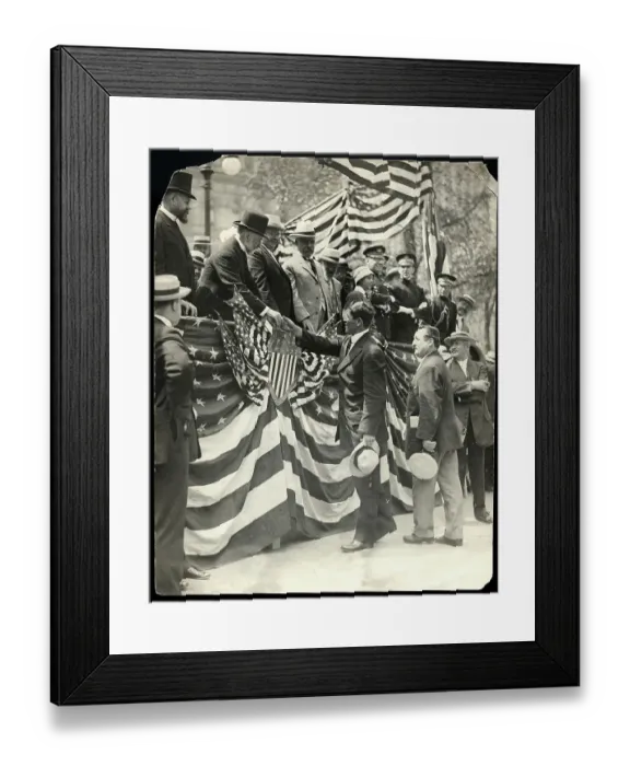 Framed Print : Jim Thorpe Shaking Hands with Mayor Gaynor Framed Print : Jim Thorpe Shaking Hands with Mayor Gaynor