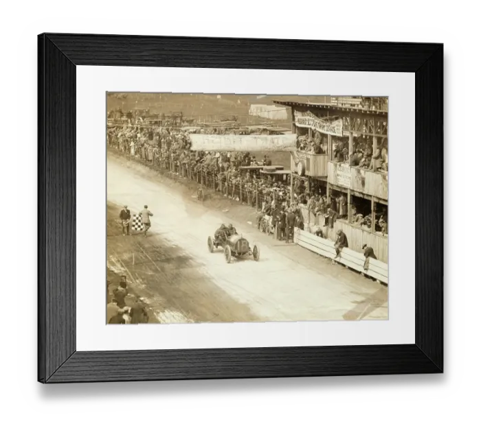 Framed Print : Harry Grant wins the 1910 Vanderbilt Cup Race Framed Print : Harry Grant wins the 1910 Vanderbilt Cup Race