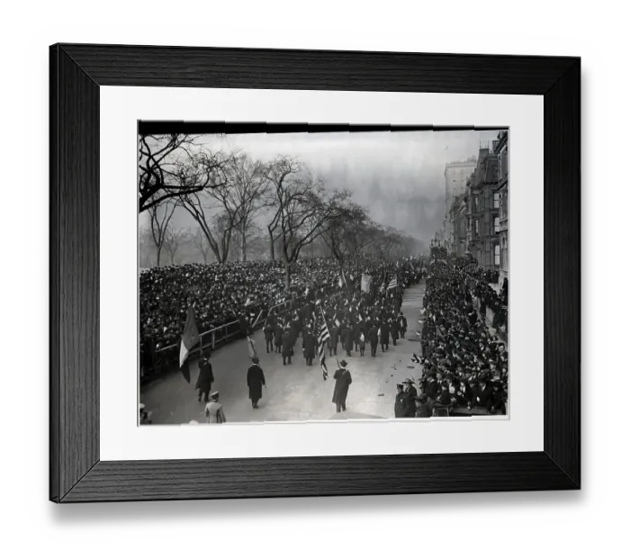 Framed Print : St. Patrick'S Day Parade In New York Framed Print : St. Patrick'S Day Parade In New York