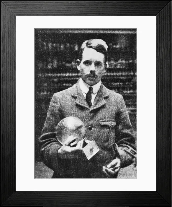 Framed Print : Physicist Henry Gwyn Jeffreys Moseley