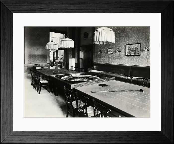 Framed Print : Unoccupied Game Room Framed Print : Unoccupied Game Room