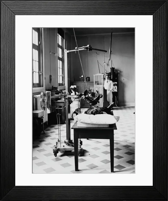 Framed Print : Patient On Table Under Spherical Device
