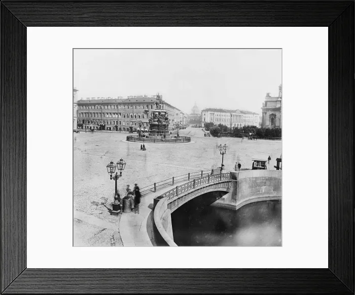 Framed Print : Blue Bridge and Statue of Nicholas I