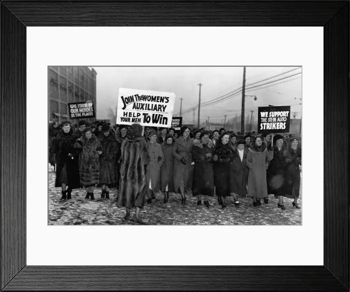 Framed Print : Women Supporting Auto Strike Framed Print : Women Supporting Auto Strike