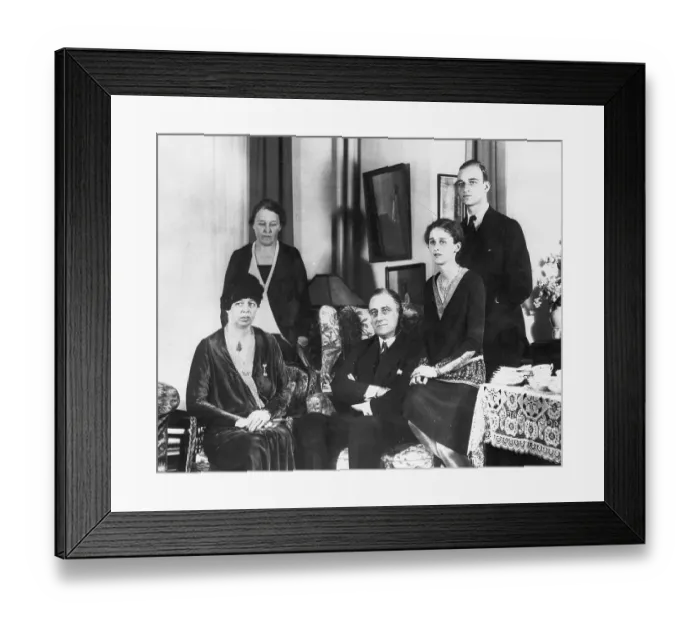 Framed Print : US President Franklin D. Roosevelt with His Family Framed Print : US President Franklin D. Roosevelt with His Family