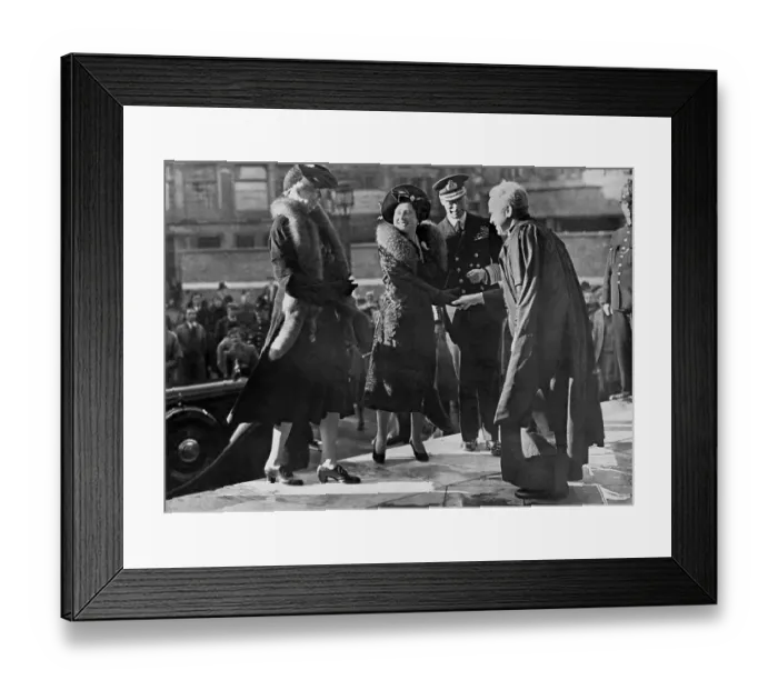 Framed Print : Eleanor Roosevelt Meets Dean Inge Framed Print : Eleanor Roosevelt Meets Dean Inge