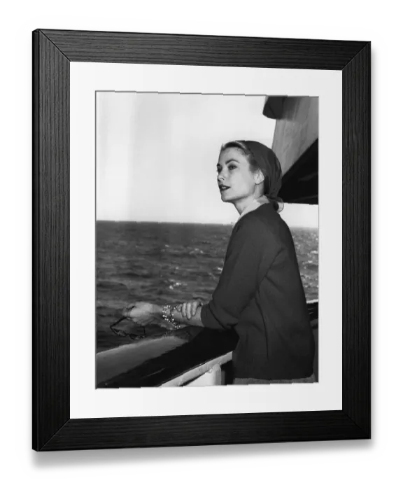 Framed Print : Grace Kelly En Route to Monaco for Her Wedding Framed Print : Grace Kelly En Route to Monaco for Her Wedding